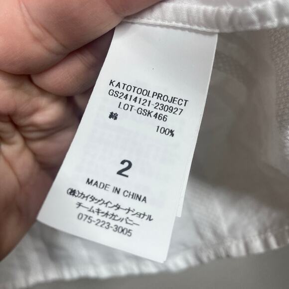 Grandma Mama Daughter Kato Womens 2 Button Up Shirt Blouse White Long Sleeves - Picture 8 of 8